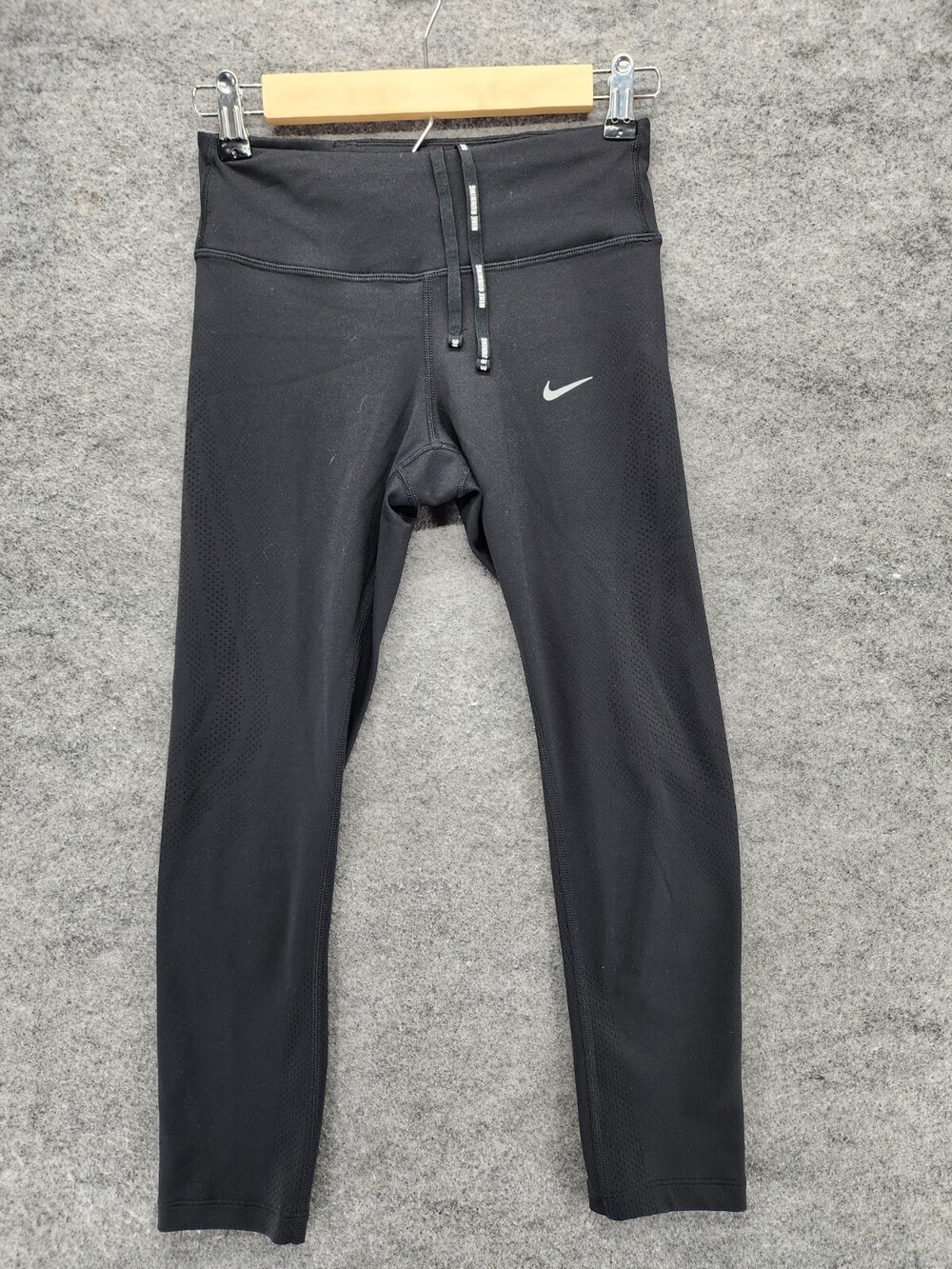 Nike Running Pants Womens XS Capri Dri Fit Low Rise 25x22"